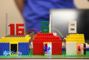 英特爾大連芯片廠創(chuàng)新開放日 從硅片到軟件，一場創(chuàng)意與技術(shù)交融的盛宴